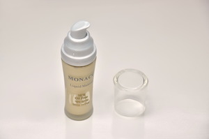 Find perfect skin tone shades online matching to 02, Oil Free Liquid Foundation by Monaco .