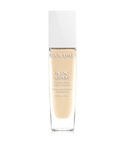 Find perfect skin tone shades online matching to PO-02, Blanc Expert Liquid Foundation by Lancome.