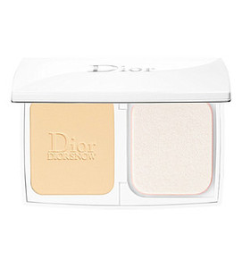Find perfect skin tone shades online matching to 010 Ivory, Diorsnow Compact Foundation by Dior.