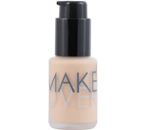 Find perfect skin tone shades online matching to 08 Pearl, Ultra Cover Liquid Matte Foundation by MakeOver.