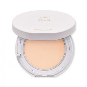 Find perfect skin tone shades online matching to Cream Sand, Precious Mineral Compact by Etude House.