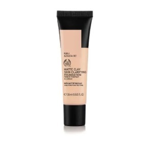 Find perfect skin tone shades online matching to 014 Railay Beach, Matte Clay Skin Clarifying Foundation by The Body Shop.