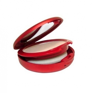 Find perfect skin tone shades online matching to Light, Cream Powder SPF13 / Cream Powder FPS13 by Mahogany Cosmeticos.