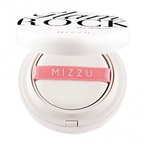 Find perfect skin tone shades online matching to Alluring #3, Glam Rock Aqua Foundation by Mizzu.