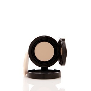 Find perfect skin tone shades online matching to Medium, Flawless Finish Transforming Effect Foundation by Mally.