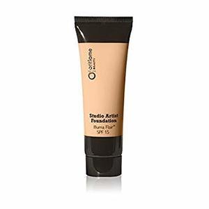 Find perfect skin tone shades online matching to Natural Beige, Studio Artist Foundation by Oriflame.