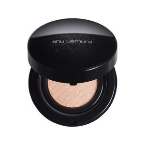 Find perfect skin tone shades online matching to 584 Fair Sand, The Lightbulb Cushion Foundation by Shu Uemura.