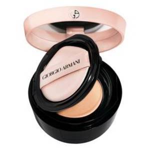 Find perfect skin tone shades online matching to 4.5, My Armani To Go Tone-Up Cushion Foundation by Giorgio Armani Beauty.
