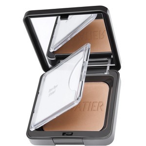 Find perfect skin tone shades online matching to Beige Pur, Mineral Compact Powder by Lise Watier.
