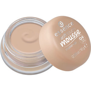 Find perfect skin tone shades online matching to 04 Matt Ivory, Soft Touch Mousse Make-Up by Essence.