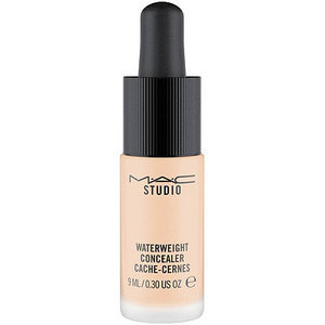 Find perfect skin tone shades online matching to NW30, Studio Waterweight Concealer by MAC.