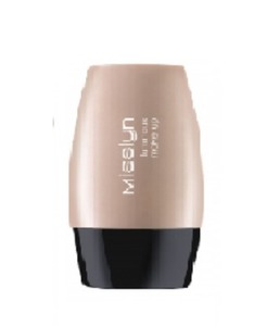 Find perfect skin tone shades online matching to 104 Cream, Luminous Make Up by Misslyn.