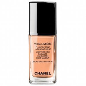 Find perfect skin tone shades online matching to 20 Clair, Vitalumiere Moisture-Rich Radiance Sunscreen Fluid Makeup by Chanel.