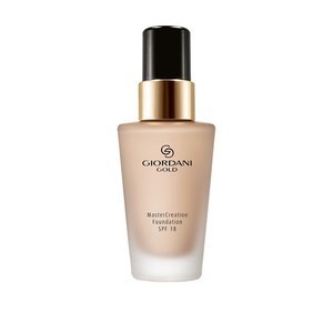 Find perfect skin tone shades online matching to Natural Beige Warm, MasterCreation Foundation by Giordani Gold by Oriflame.