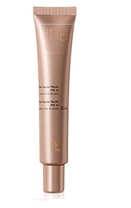 Find perfect skin tone shades online matching to Medio 6, Una Base Liquida Matific FPS15 by Natura.
