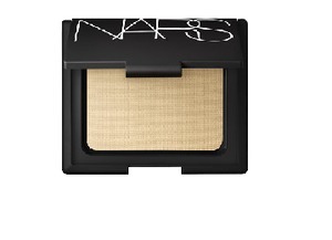 Find perfect skin tone shades online matching to Beach - For Deep Reddish-Brown skin tones, Pressed Powder by Nars.