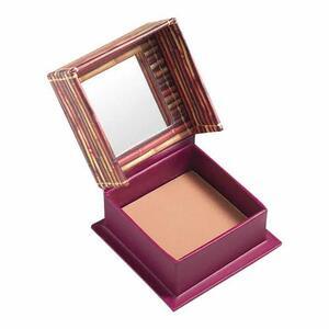 Find perfect skin tone shades online matching to Hoola Caramel, Hoola Matte Bronzer   by Benefit Cosmetics.