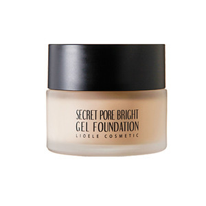 Find perfect skin tone shades online matching to 21 Pure Ivory, Secret Pore Bright Gel Foundation by Lioele Cosmetics.