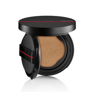 Find perfect skin tone shades online matching to 140 Porcelain, Synchro Skin Self-Refreshing Cushion Compact Foundation by Shiseido.