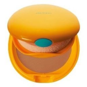 Find perfect skin tone shades online matching to Natural, Tanning Compact Foundation by Shiseido.