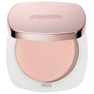 Find perfect skin tone shades online matching to Medium, The Sheer Pressed Powder by La Mer.
