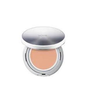 Find perfect skin tone shades online matching to No. 21 Light Beige, Whitegen Essence Compact by Iope.