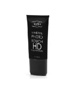 Find perfect skin tone shades online matching to Linen, Photo Touch HD Foundation by Fuschia.