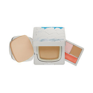 Find perfect skin tone shades online matching to Noche 23, Dinoplatz La Ola 4-in-1 Makeup Kit by Too Cool for School.
