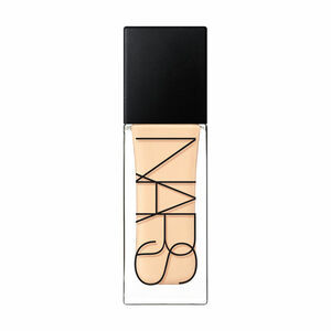 Find perfect skin tone shades online matching to Simos, Tinted Glow Booster by Nars.