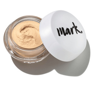 Find perfect skin tone shades online matching to Medium Beige, mark. Mousse Foundation by Avon.