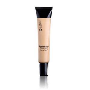 Find perfect skin tone shades online matching to Light, Studio Artist Concealer by Oriflame.