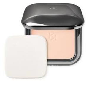 Find perfect skin tone shades online matching to Cool Rose 15, Weightless Perfection Wet and Dry Powder Foundation by Kiko Cosmetics.