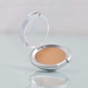 Find perfect skin tone shades online matching to RN2, Concealer by Kryolan.