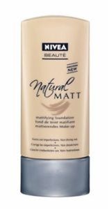 Find perfect skin tone shades online matching to 06, Natural Matt Mattifying Foundation by Nivea.