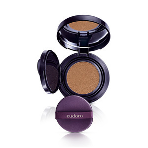 Find perfect skin tone shades online matching to Bege Claro, Skin Perfection Base Cushion by Eudora.