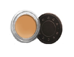 Find perfect skin tone shades online matching to Macadamia - Medium Beige with Yellow Golden Undertones, Ultimate Coverage Concealing Crème by Becca.