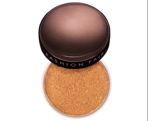 Find perfect skin tone shades online matching to Pecan (Oil Control), Loose Powder by Fashion Fair.
