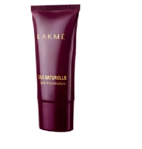 Find perfect skin tone shades online matching to Pearl, Silk Naturelle Daily Foundation by Lakme.