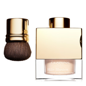 Find perfect skin tone shades online matching to 110 Honey, Skin Illusion Loose Powder Foundation by Clarins.