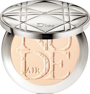 Find perfect skin tone shades online matching to 020 Light Beige, Diorskin Nude Air Powder by Dior.