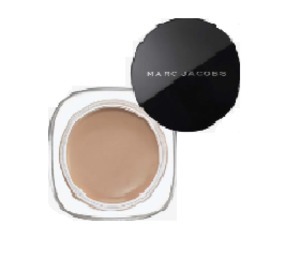 Find perfect skin tone shades online matching to Bisque Medium 26, Marvelous Mousse Transformative Foundation by Marc Jacobs Beauty.