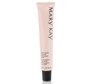 Find perfect skin tone shades online matching to Ivory 1, Tinted Moisturizer Sunscreen by Mary Kay.