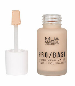 Find perfect skin tone shades online matching to #120, Pro / Base Long Wear Matte Finish Foundation by MUA Make Up Academy.
