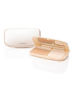 Find perfect skin tone shades online matching to Natural Ochre Shade (20), Skin Treatment UV Foundation by CEZANNE.
