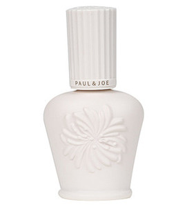Find perfect skin tone shades online matching to 102, Silky Smooth Foundation by Paul & Joe.