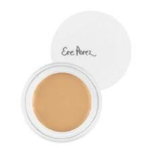Find perfect skin tone shades online matching to Latte, Arnica Concealer by Ere Perez.