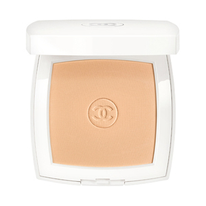 Find perfect skin tone shades online matching to B30 Beige Sable, Le Blanc Whitening Compact Foundation by Chanel.