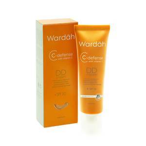 Find perfect skin tone shades online matching to Light, C-Defense DD Cream by Wardah.