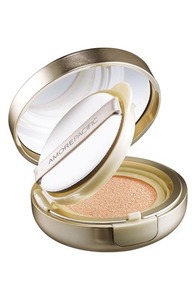 Find perfect skin tone shades online matching to 208 Medium Yellow, Age Correcting Foundation Cushion by AmorePacific.