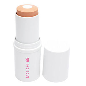 Find perfect skin tone shades online matching to 04 Honey, Powerstick Duo Foundation by ModelCo.